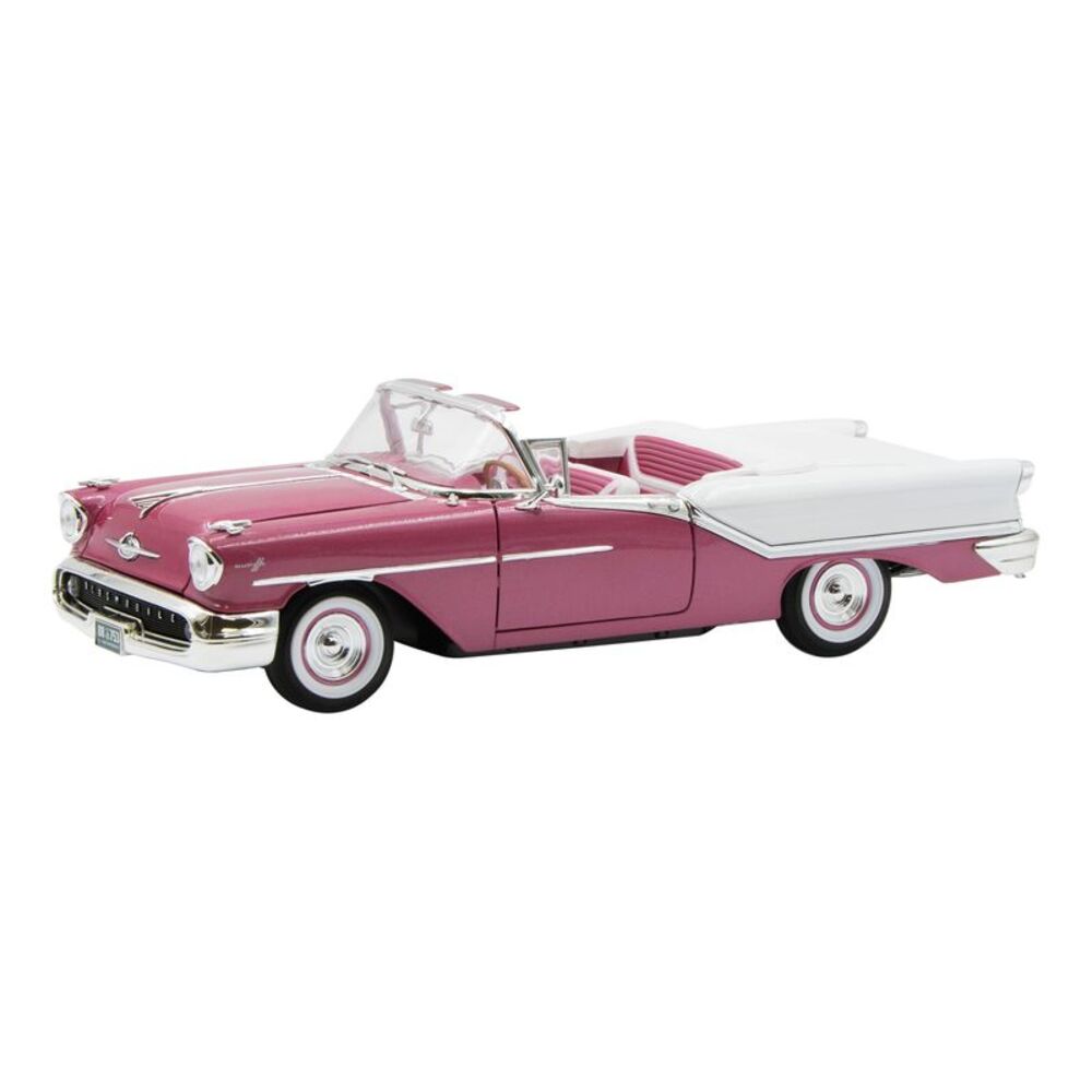 Yat Ming Road Signature Series 1:18 Diecast 1957 Oldsmobile Super 88 in Purple